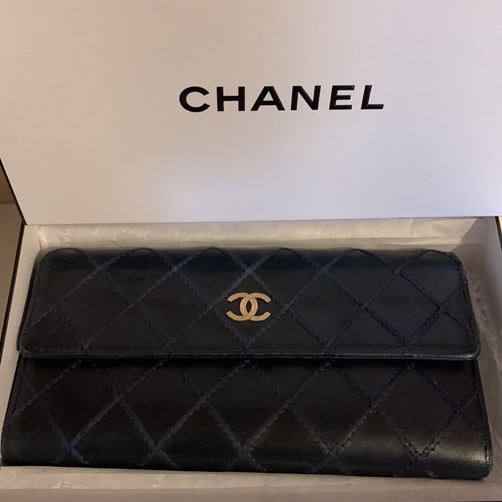 Chanel Diamond Stitch Long Wallet